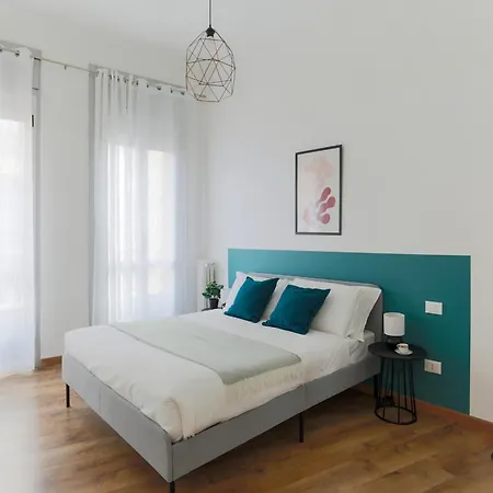 The Rent - Cozy Two-bedroom Near Colonne S Lorenzo Apartment