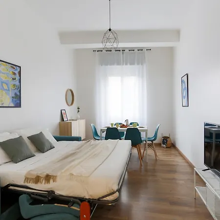 Apartment The Rent - Cozy Two-bedroom Near Colonne S Lorenzo *